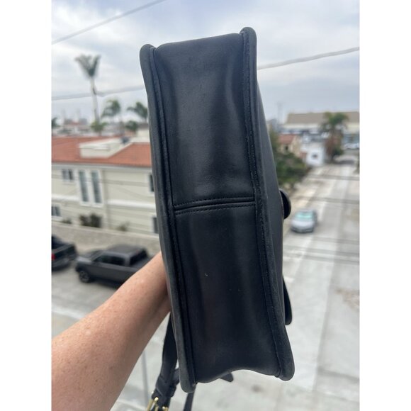 Vintage 90s Coach Black Willis crossbody satchel preppy bag J9C-9927 gold - Picture 7 of 16